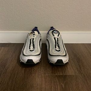 Great shoes I just never wear them!!